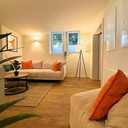 City Apartment Am Fluss Fráncfort del Meno Exterior foto